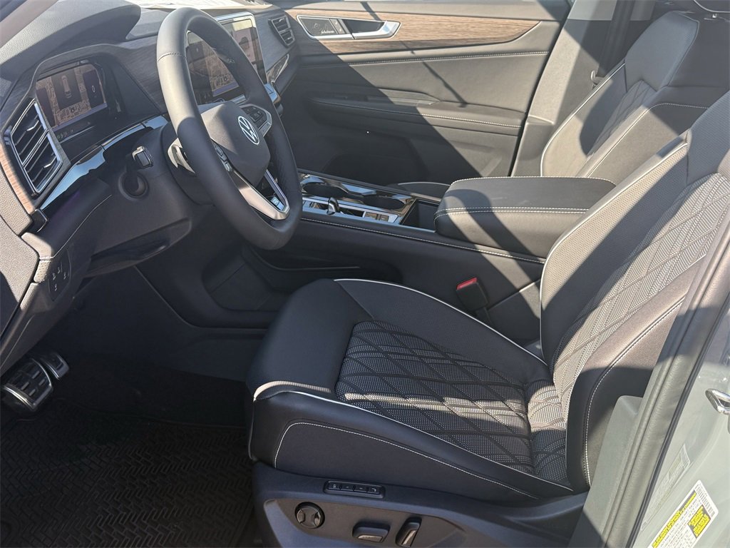 New 2026 Volkswagen Atlas SEL Premium R-Line image 12