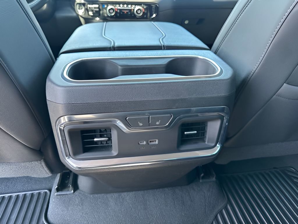 Used 2024 Chevrolet Silverado 2500 LTZ w/ LTZ Premium Package AWD/4WD image 18