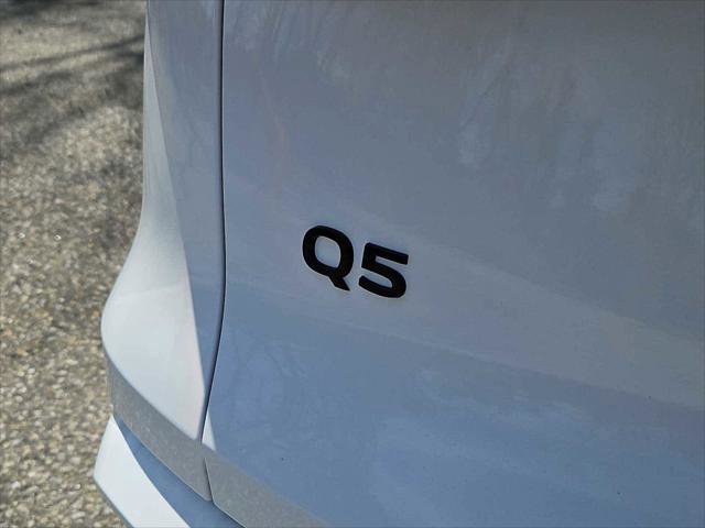 Certified 2025 Audi Q5 Premium w/ Convenience Package AWD/4WD image 6