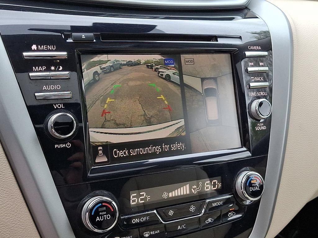 Used 2020 Nissan Murano SL w/ Moonroof Package AWD/4WD image 22