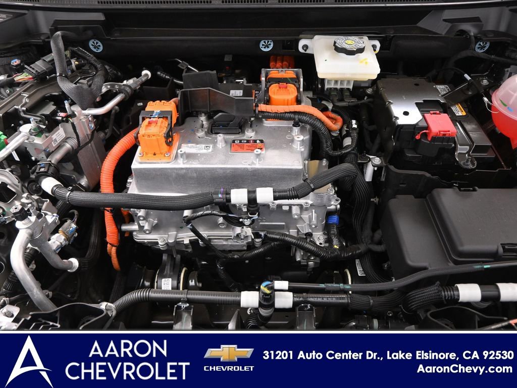 New 2025 Chevrolet Equinox EV LT image 15