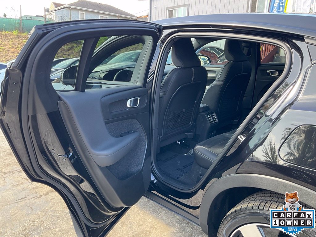 Used 2023 Volvo C40 P8 Recharge Ultimate AWD/4WD image 27