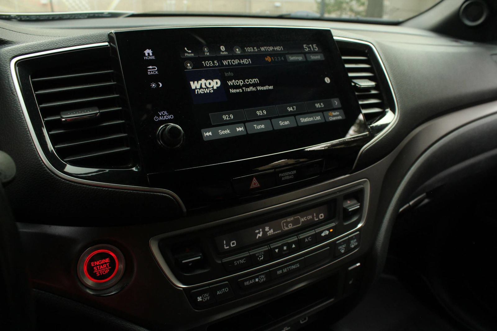 Used 2021 Honda Passport EX-L image 32