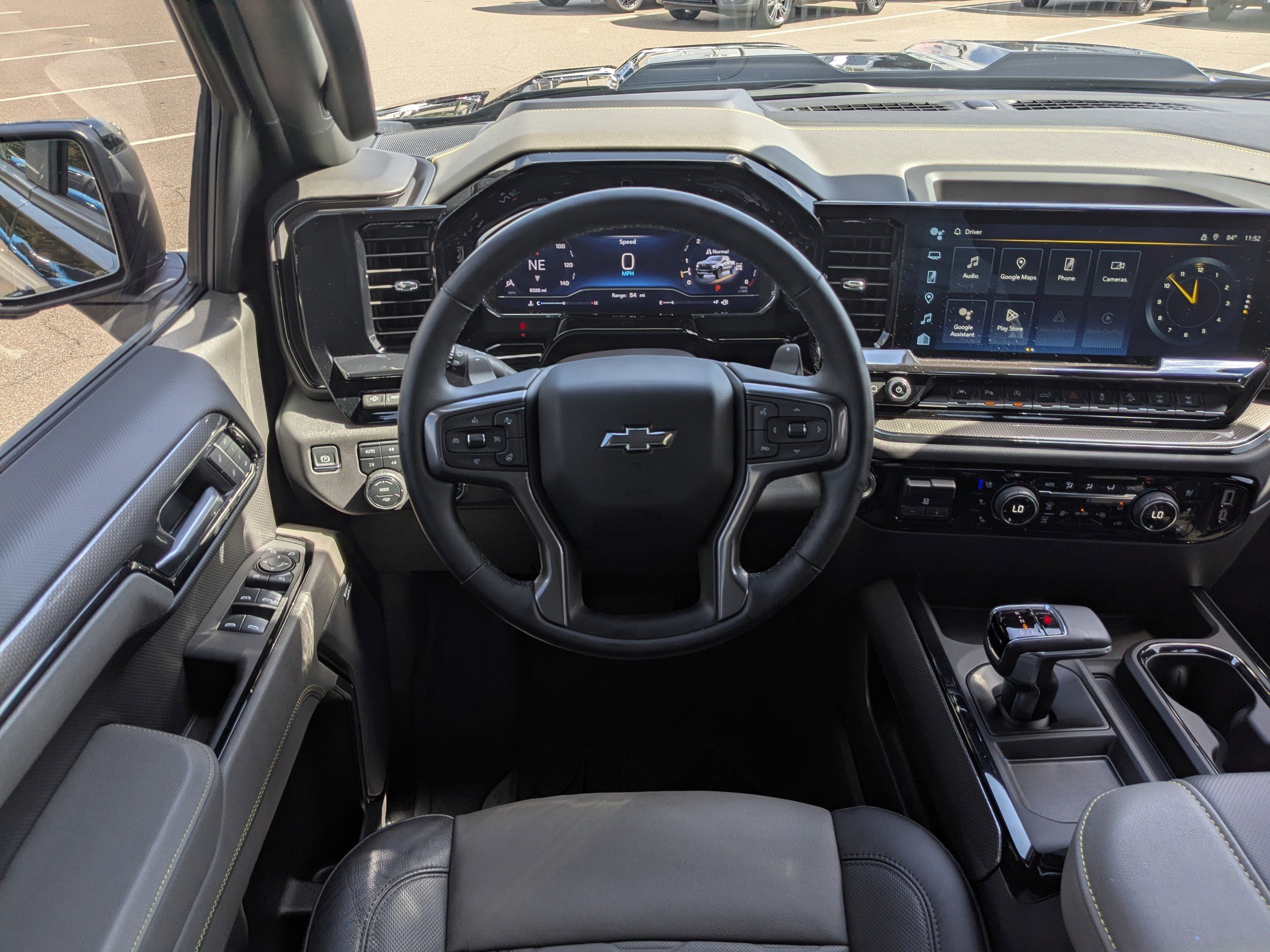 Used 2025 Chevrolet Silverado 1500 ZR2 w/ Technology Package image 16