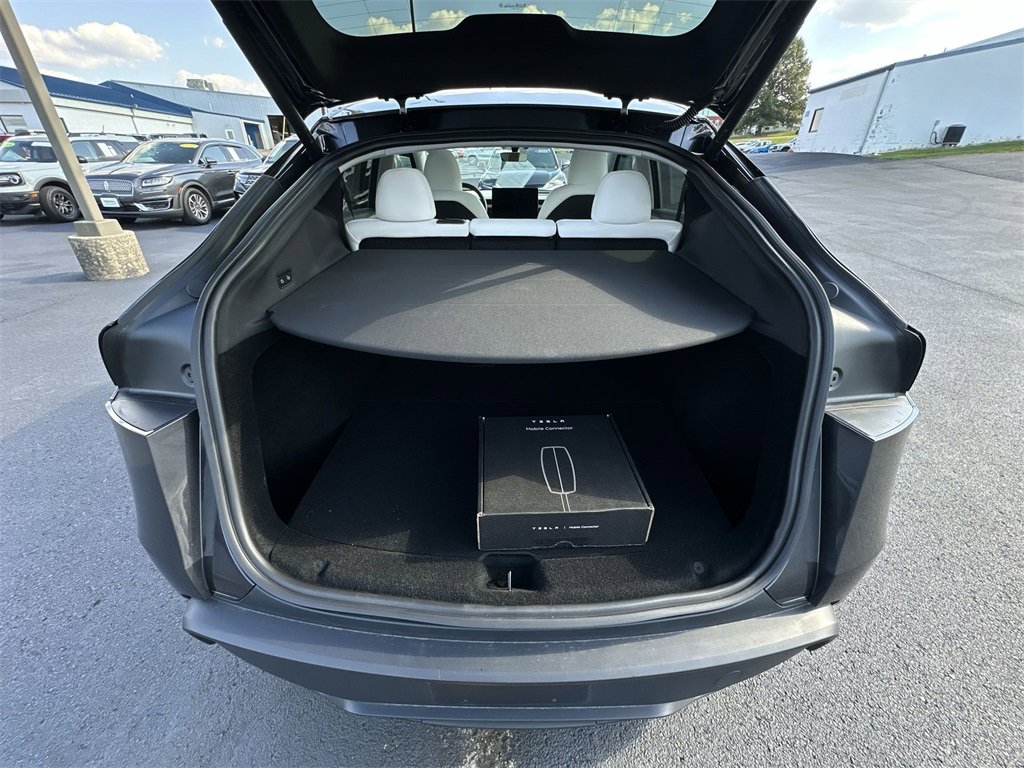 Used 2026 Tesla Model Y Long Range image 24
