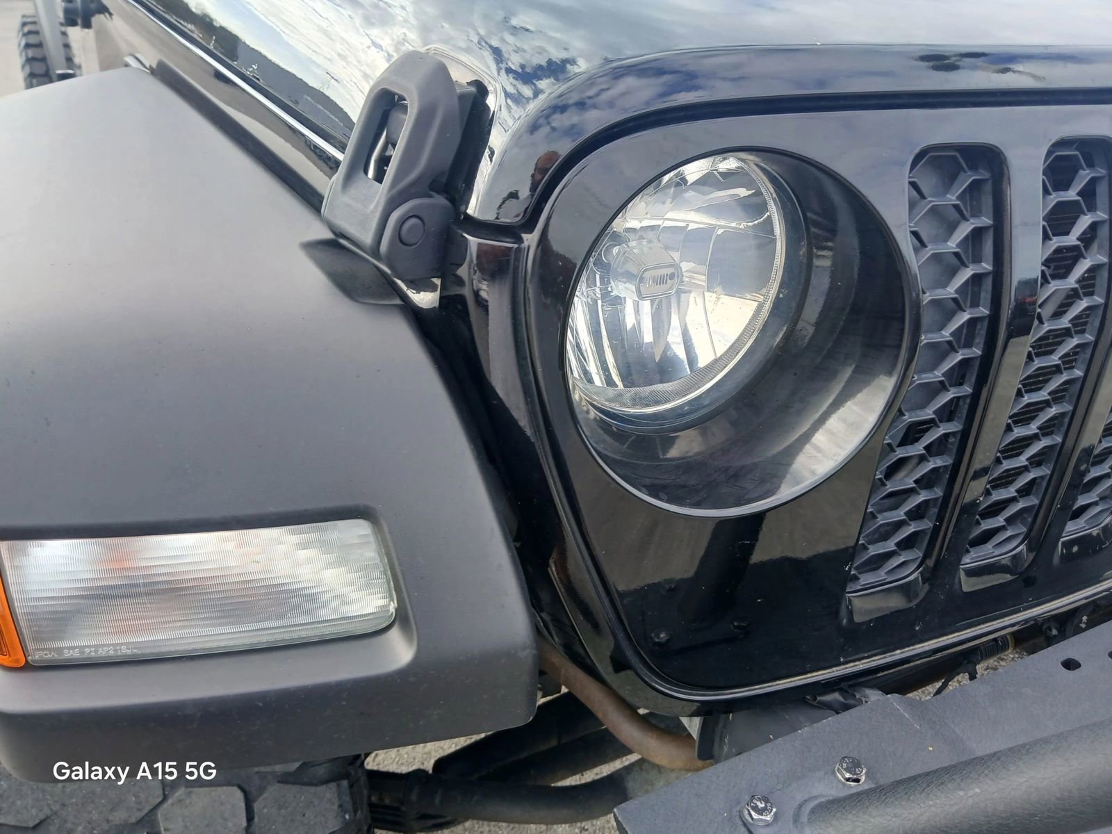 Used 2020 Jeep Gladiator Sport w/ Quick Order Package 24S image 21