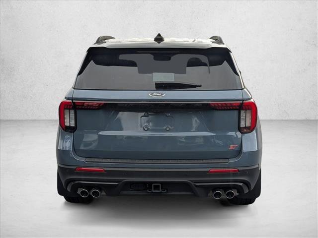 Used 2025 Ford Explorer ST image 6