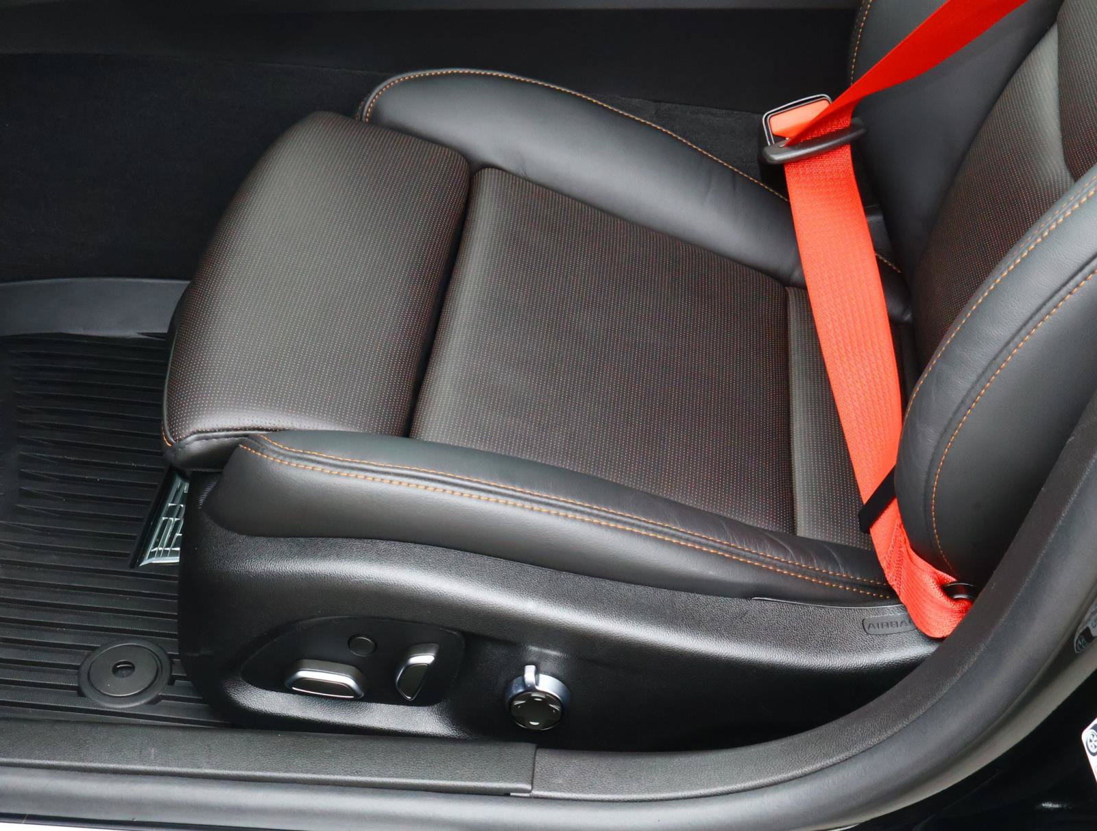 Used 2026 Cadillac CT5 V RWD image 19