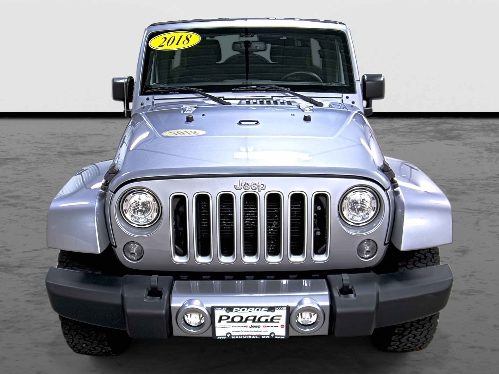 Used 2018 Jeep Wrangler Unlimited Sahara AWD/4WD image 6