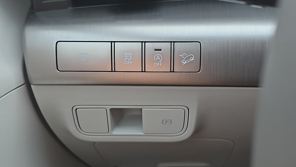 Certified 2026 Hyundai Kona SE AWD/4WD image 26
