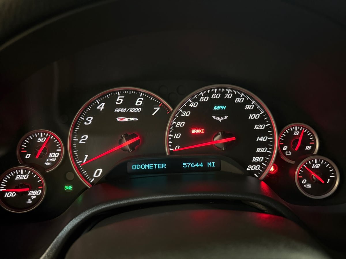 Used 2006 Chevrolet Corvette Z06 w/ Preferred Equipment Group RWD image 14