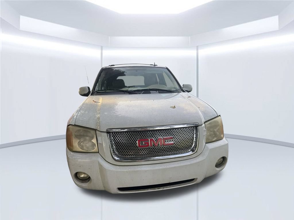 Used 2007 GMC Envoy Denali RWD image 11