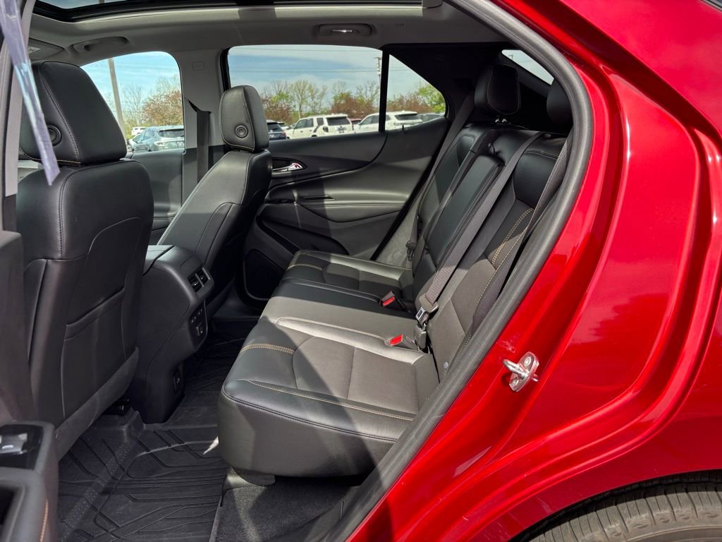 Used 2023 Chevrolet Equinox Premier AWD/4WD image 20
