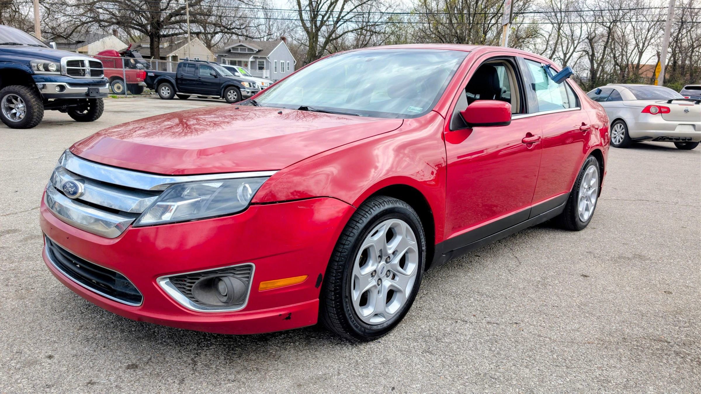 Used 2011 Ford Fusion SEL image 3