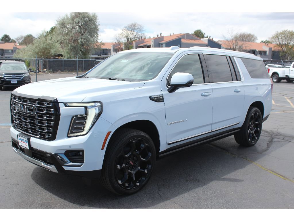 New 2026 GMC Yukon XL Denali Ultimate AWD/4WD image 14