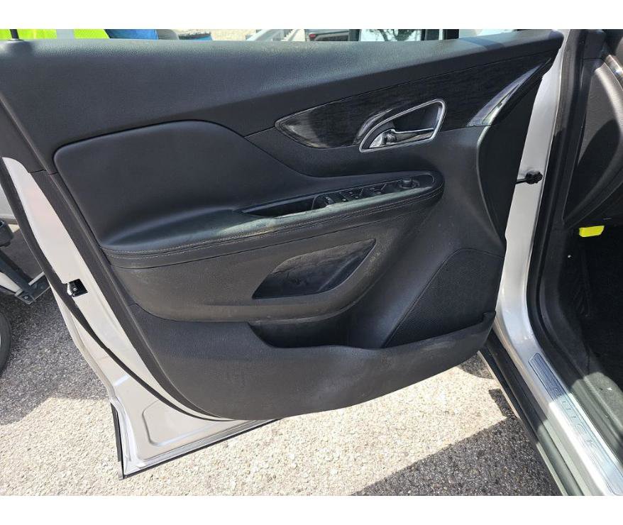 Used 2013 Buick Encore FWD image 12