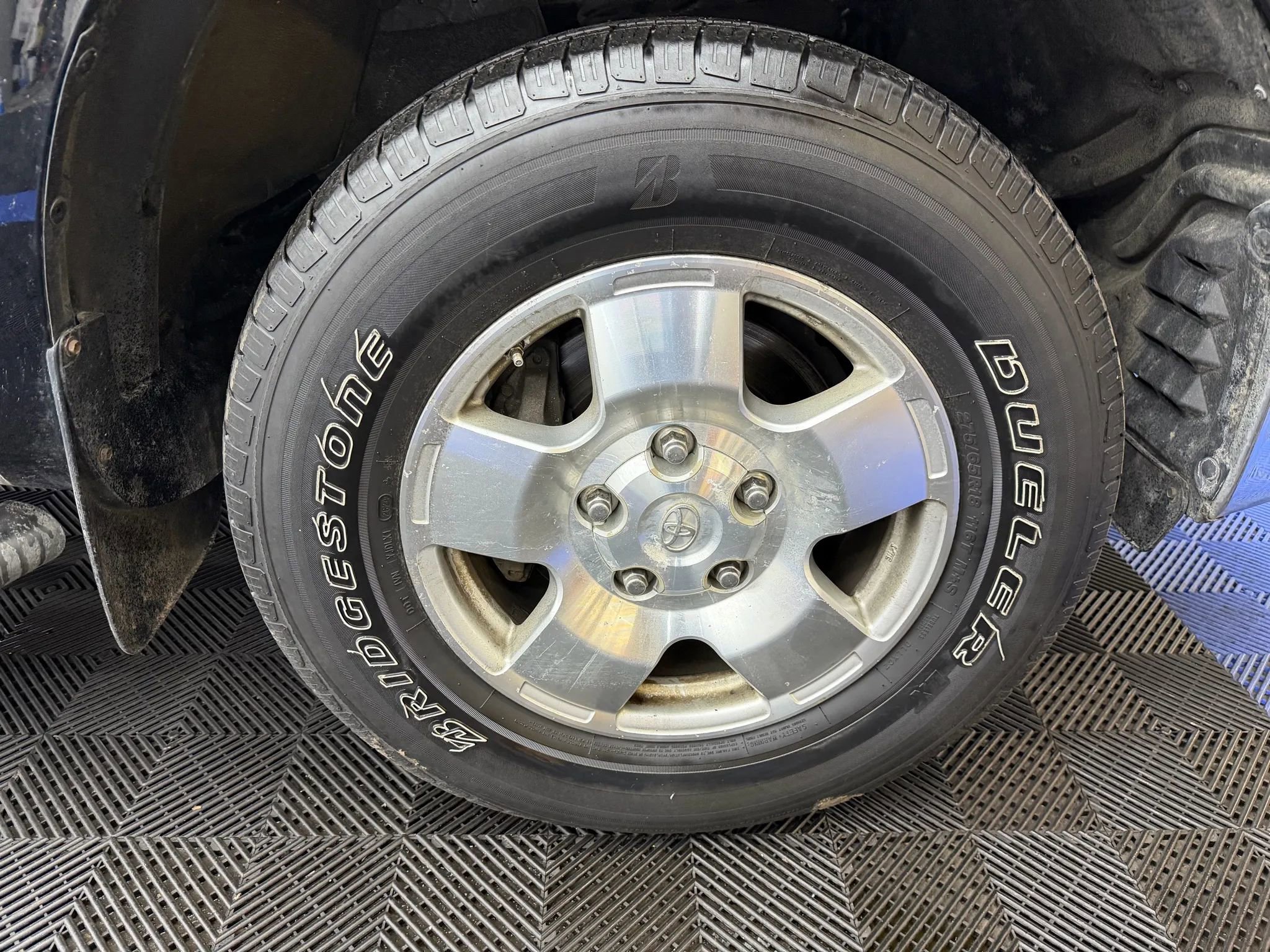 Used 2012 Toyota Tundra 4x4 Double Cab w/ TRD Off-Road Pkg image 4