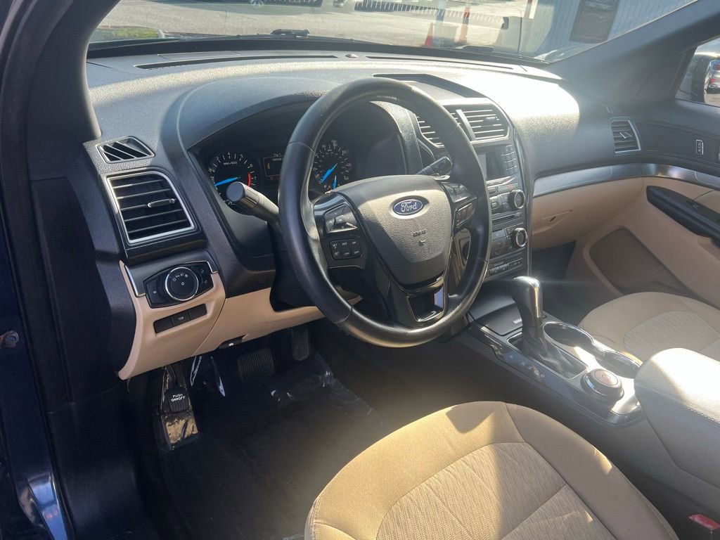 Used 2017 Ford Explorer 4WD image 11
