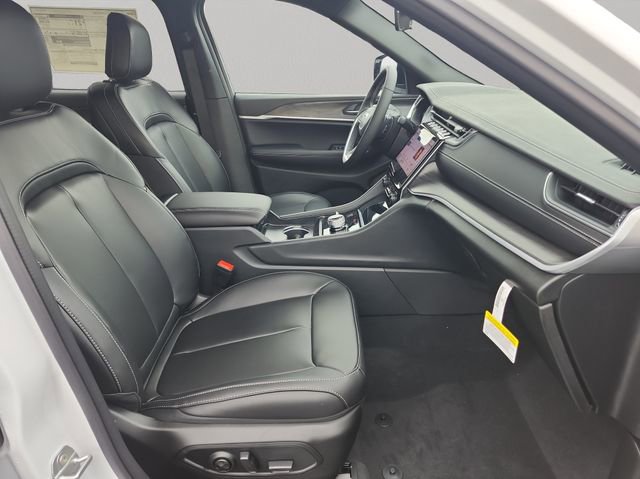 New 2025 Jeep Grand Cherokee L Limited image 20