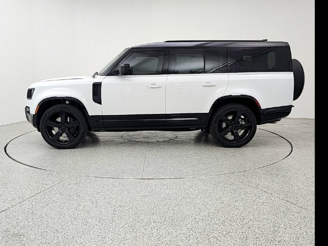 New 2026 Land Rover Defender 130 X-Dynamic SE AWD/4WD image 8