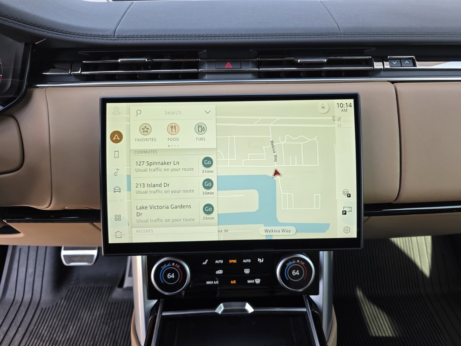 Certified 2023 Land Rover Range Rover SE image 18