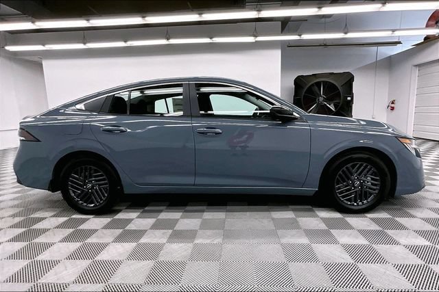 New 2026 Nissan Sentra SV w/ Floor Mat Package FWD image 18