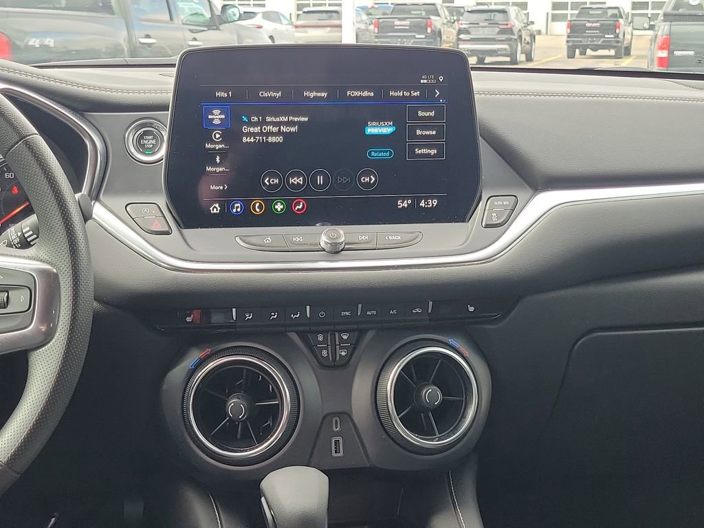 Certified 2024 Chevrolet Blazer LT w/ Convenience Package image 30