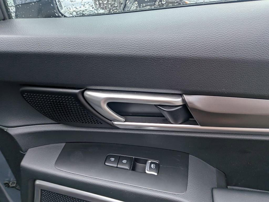 Used 2025 Kia Telluride S image 28