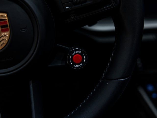 Certified 2025 Porsche 911 Carrera RWD image 41