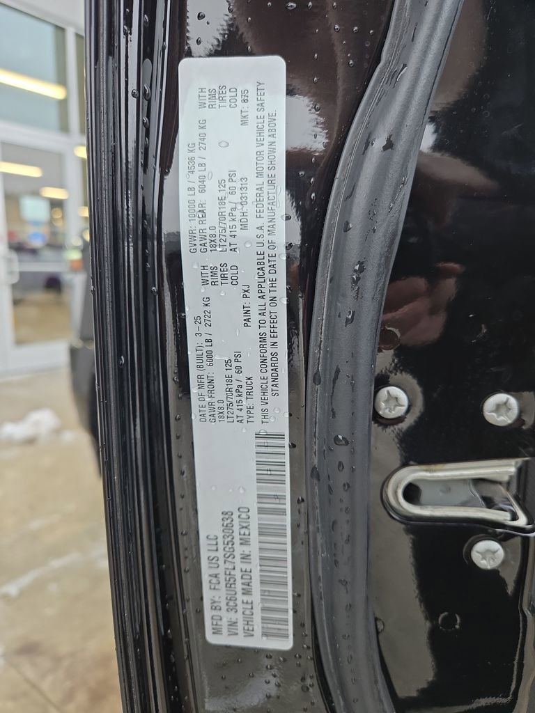 Used 2025 RAM 2500 Laramie image 30