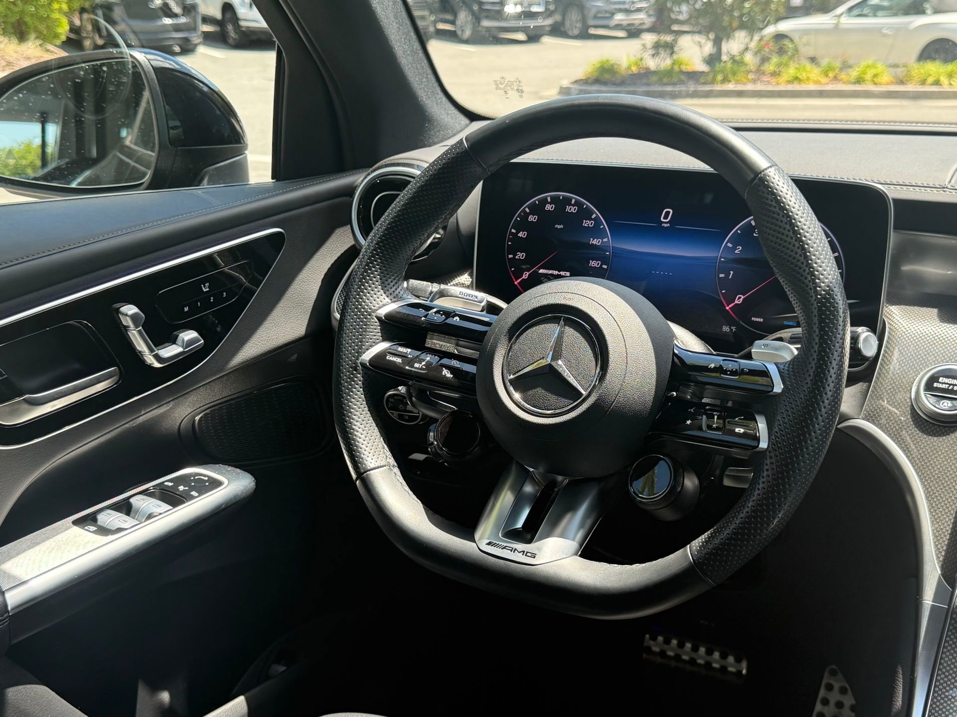 Used 2025 Mercedes-Benz GLC 43 AMG 4MATIC image 33