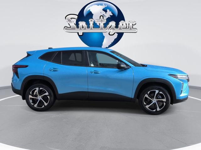 New 2026 Chevrolet Trax RS image 9