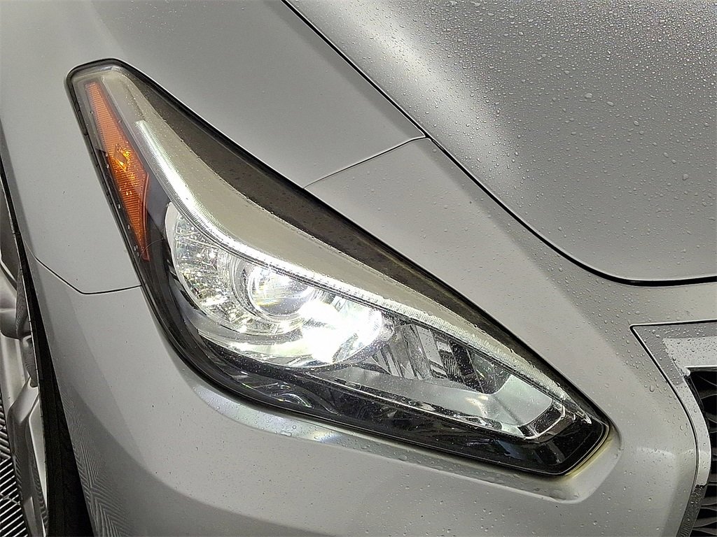 Used 2015 INFINITI Q70 3.7 image 11