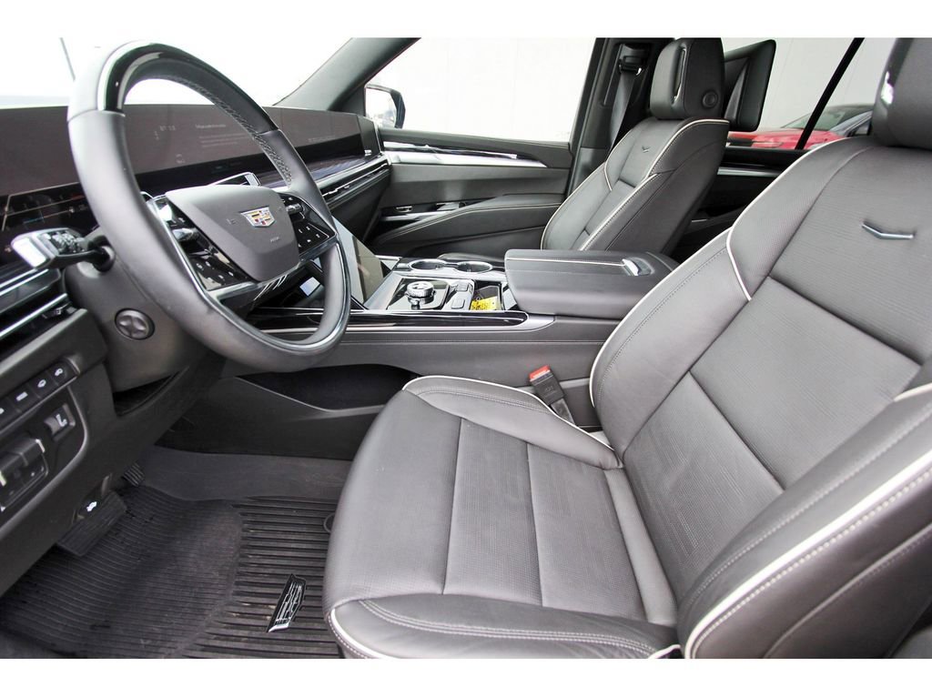 Certified 2026 Cadillac Escalade Sport w/ Touring Package AWD/4WD image 6