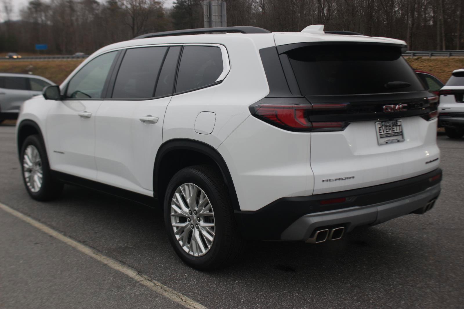 New 2025 GMC Acadia Elevation w/ Elevation Premium Package image 6