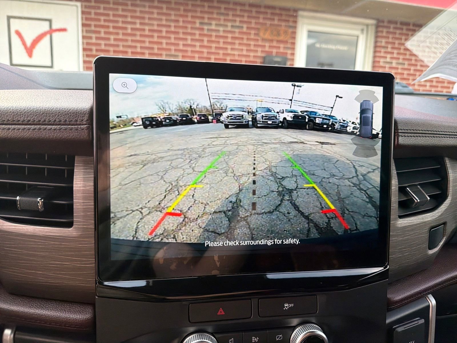 Used 2022 Ford Expedition Max Limited AWD/4WD image 21