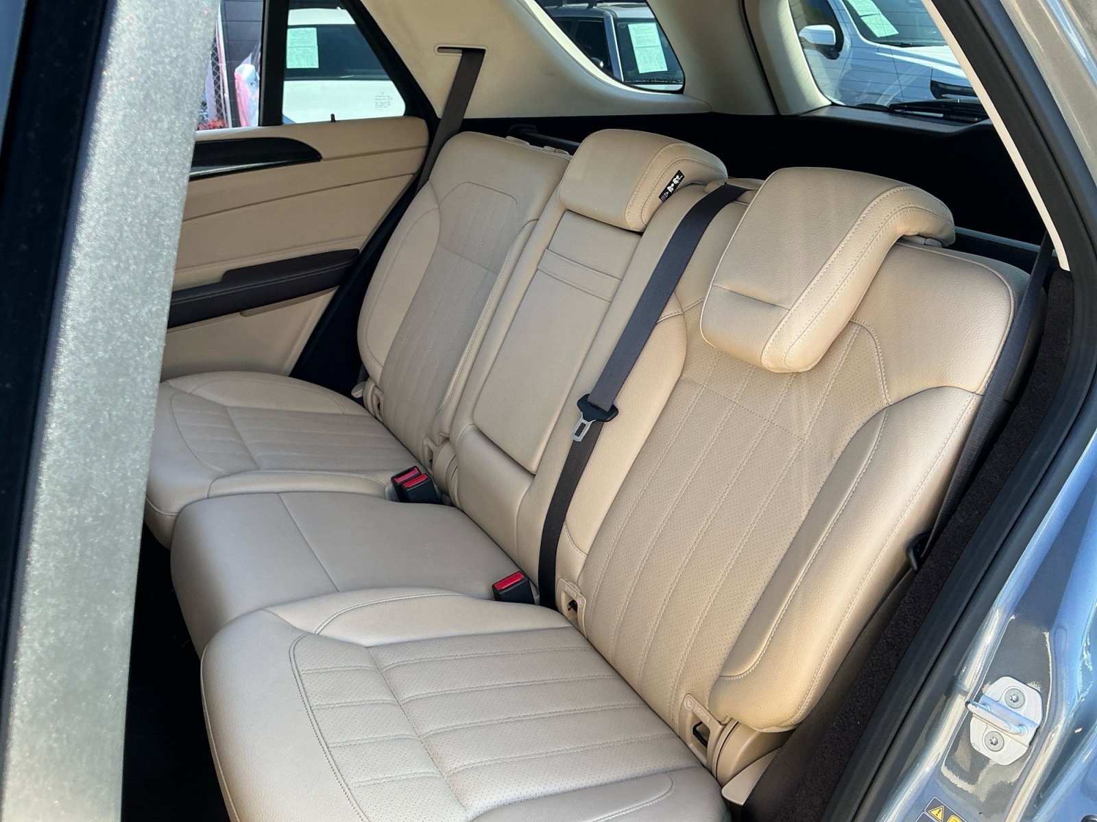 Used 2018 Mercedes-Benz GLE 350 w/ Premium 1 Package image 17
