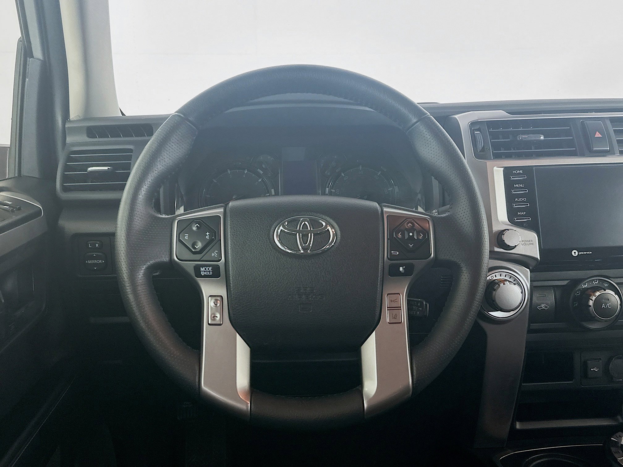 Used 2024 Toyota 4Runner SR5 image 18