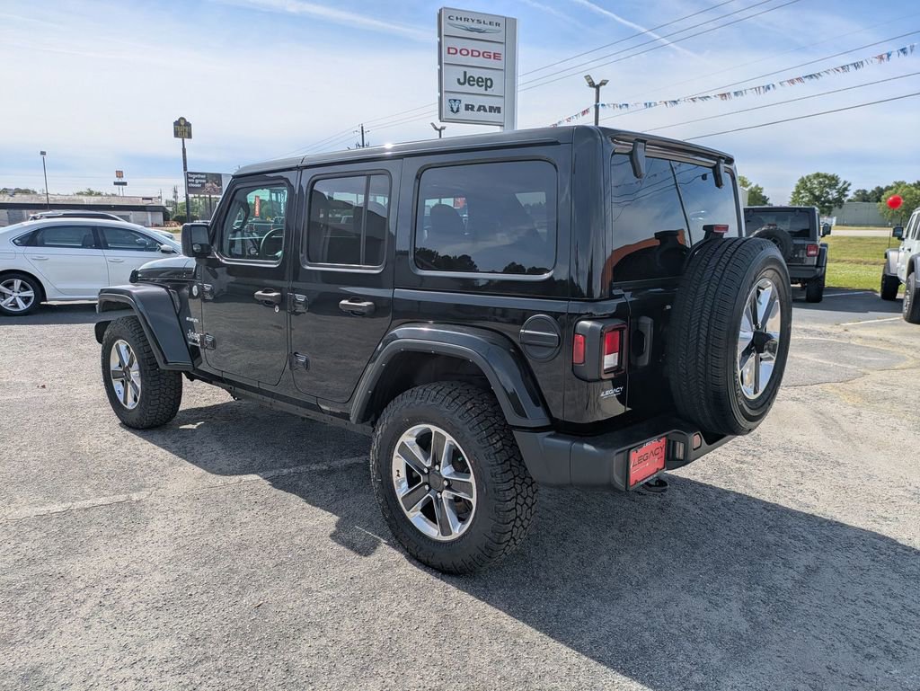 Used 2023 Jeep Wrangler Sahara image 5