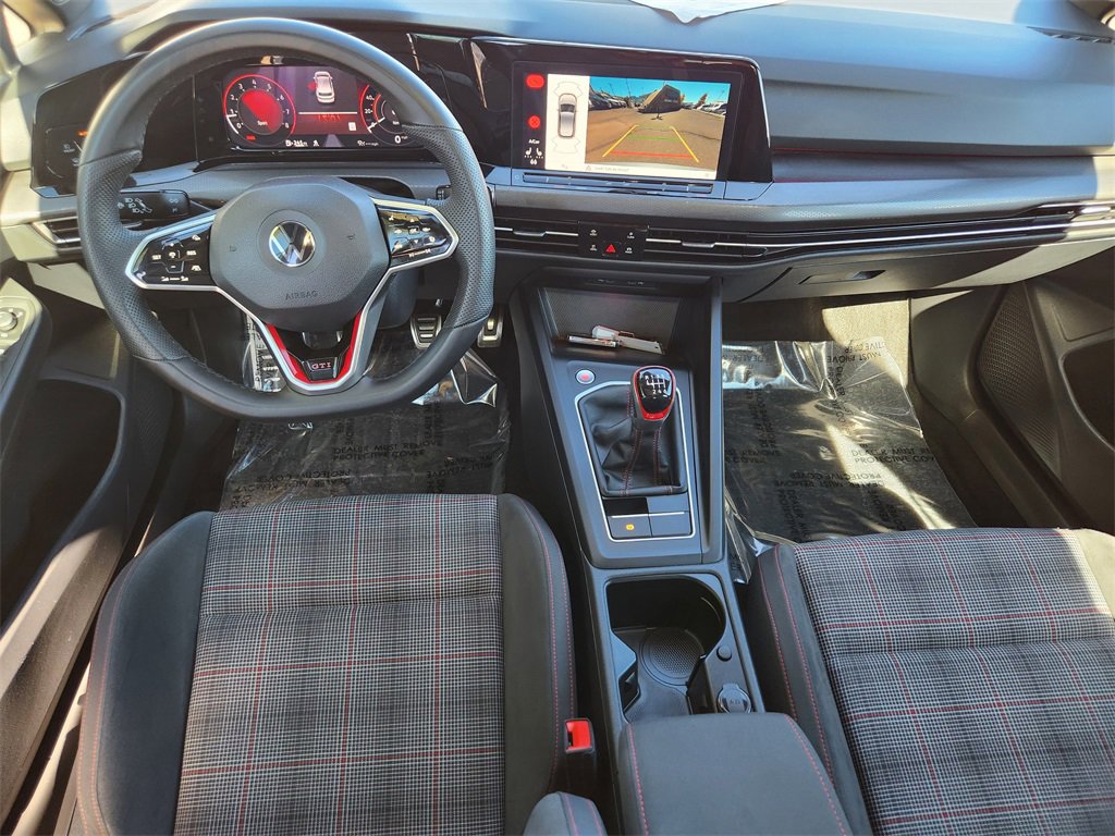 Used 2022 Volkswagen GTI SE image 2