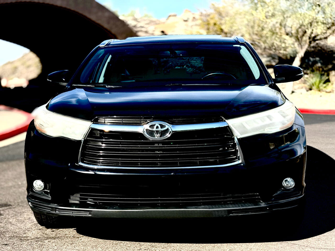 Used 2015 Toyota Highlander XLE image 9