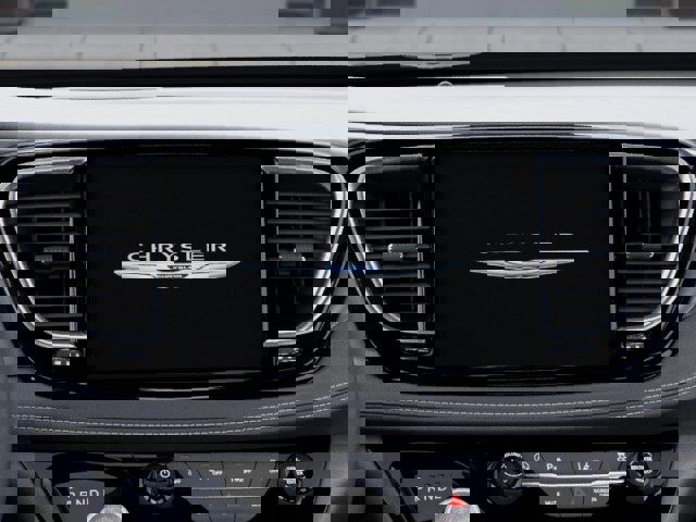 New 2026 Chrysler Pacifica Limited w/ S Appearance Package image 18