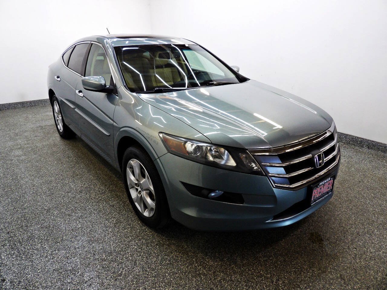 Used 2011 Honda Crosstour EX-L image 3