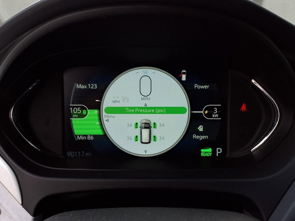 Used 2017 Chevrolet Bolt Premier image 12