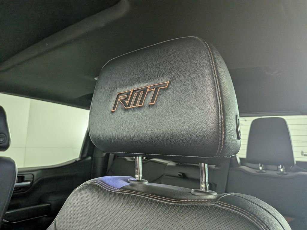 Used 2020 GMC Sierra 1500 AT4 w/ AT4 Premium Package image 18