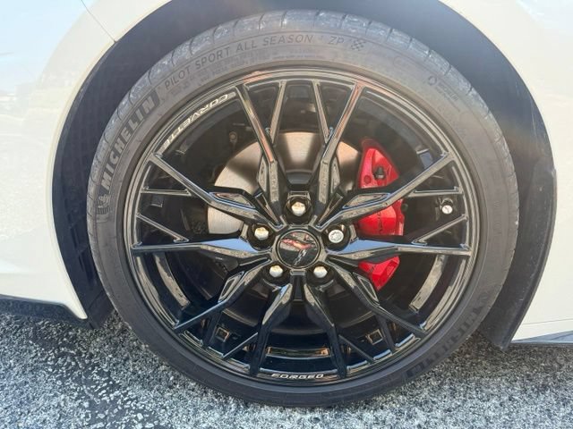 Used 2025 Chevrolet Corvette Stingray Preferred Conv w/ Stealth Interior Trim Package RWD image 17