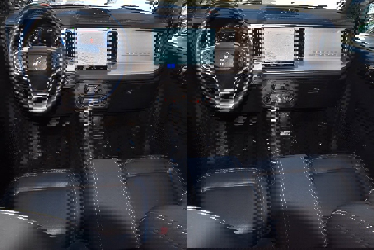 Certified 2025 Ford Bronco Outer Banks image 16