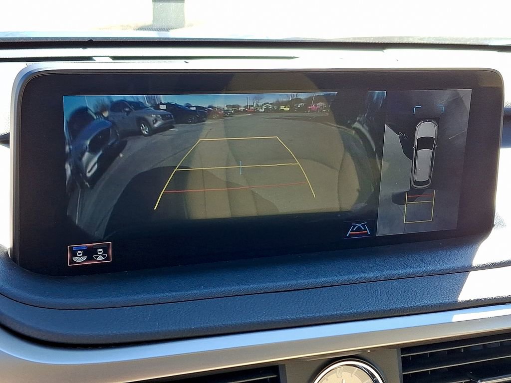 Used 2022 Lexus RX 450h 450h w/ Premium Package image 19