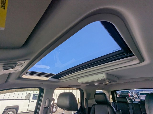 Used 2014 Cadillac Escalade Luxury image 24