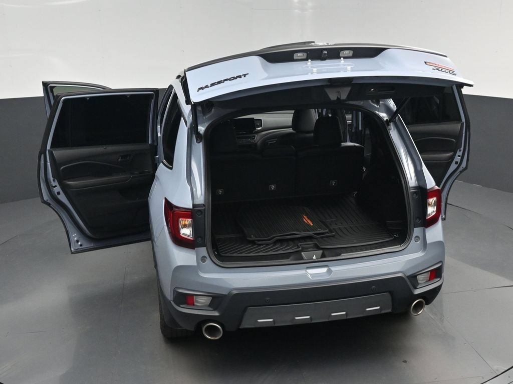 Used 2023 Honda Passport TrailSport image 30